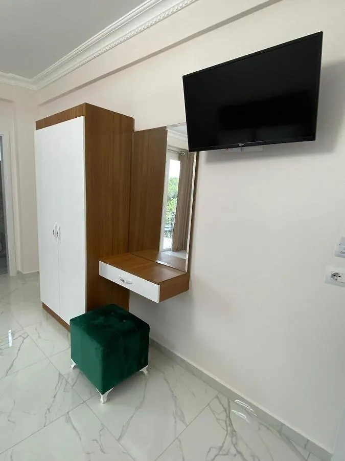 Golden Hill Ksamil Hotel
