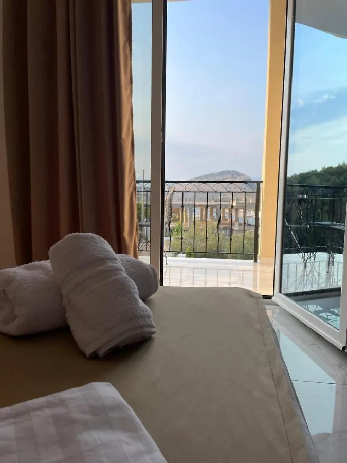 Golden Hill Ksamil Hotel